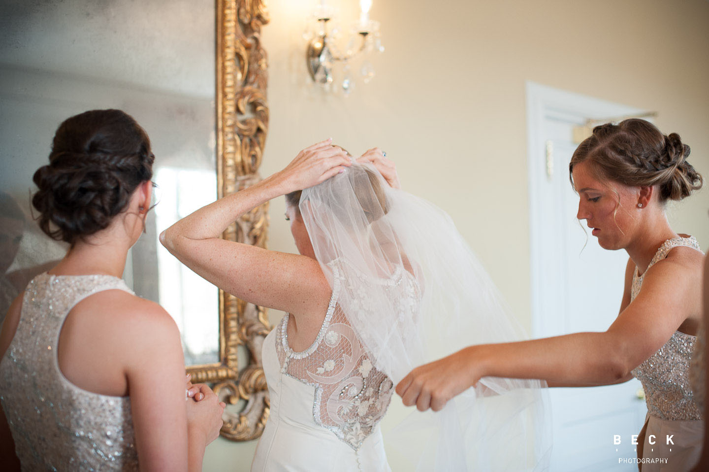 Overbrook golf club wedding, Kentucky Derby Day wedding, BECK photography, Laurie Beck Peterson, Philadelphia wedding photographer