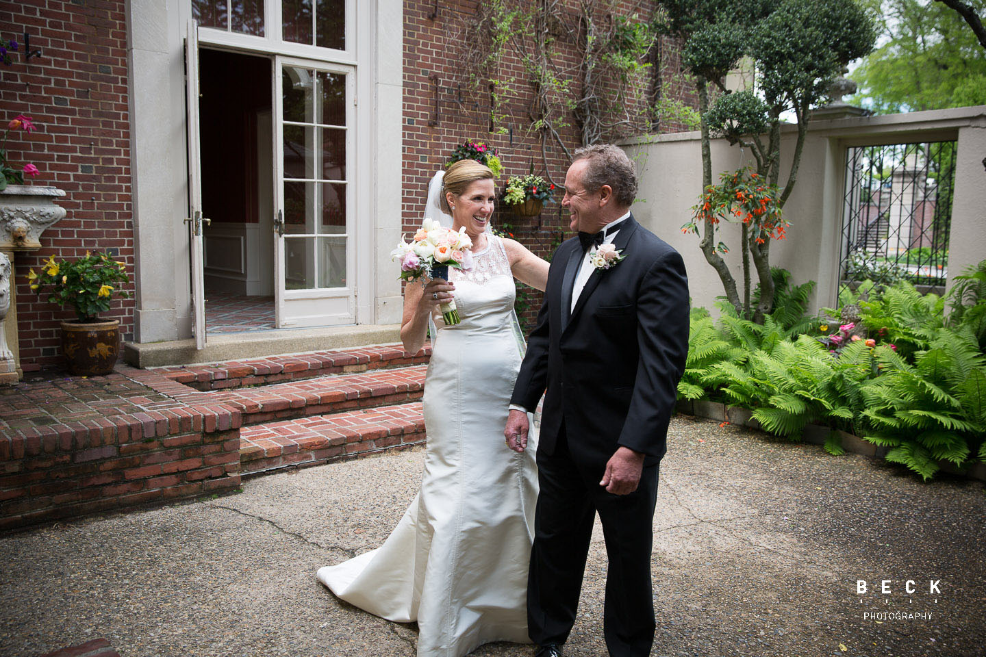 Overbrook golf club wedding, Kentucky Derby Day wedding, BECK photography, Laurie Beck Peterson, Philadelphia wedding photographer