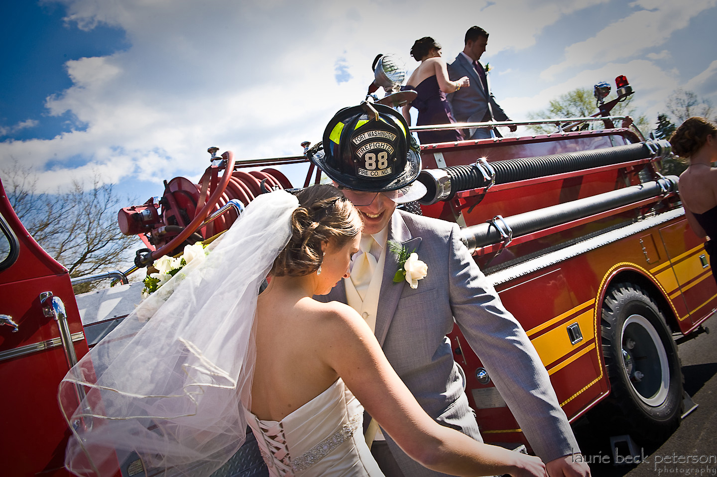 Old York Road County Club Wedding, Laurie Beck Peterson, BECK Photography, wedding with a fire truck